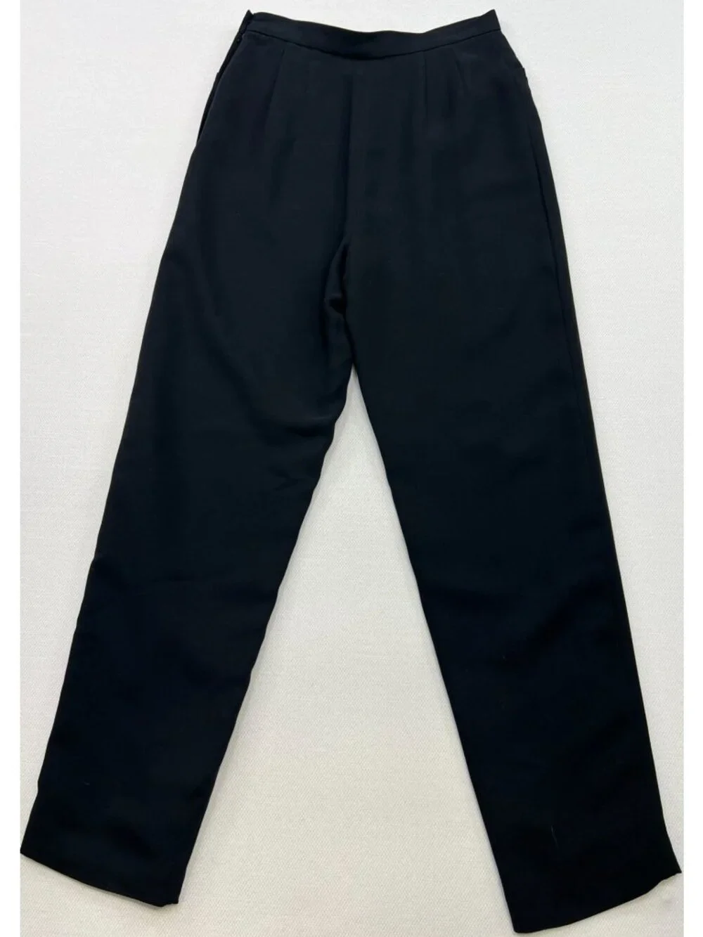 Gantos Women's Straight-Leg Pants Pleated Front Stretch Size 8 Black Solid